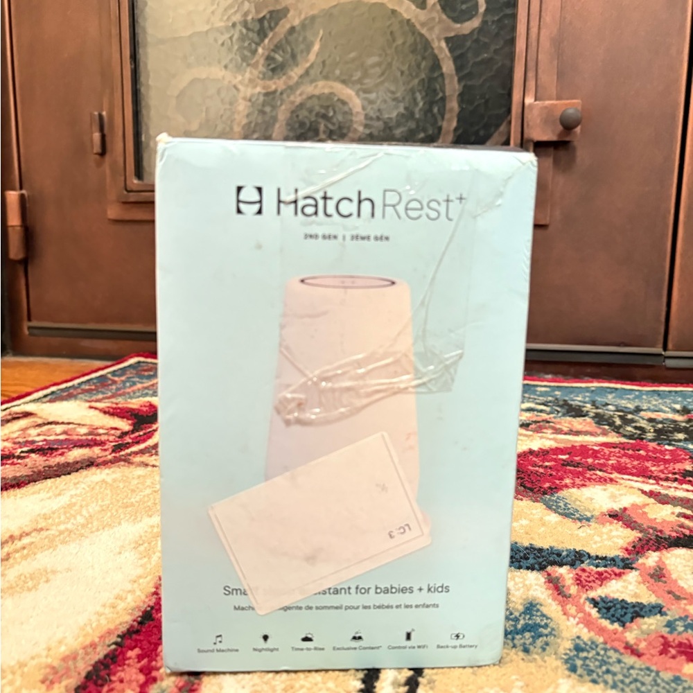 Hatch Rest (NEW OPEN BOX)
